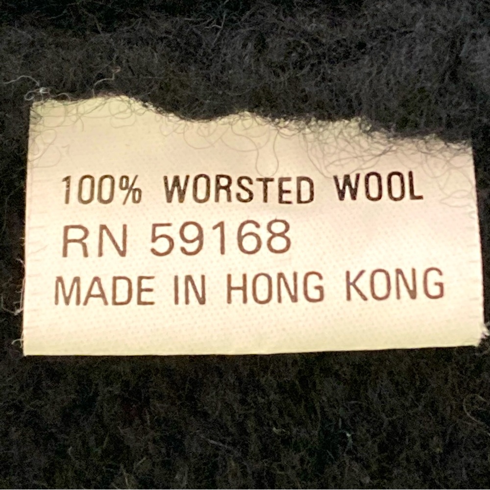 Vintage Chunky Hand Knit Classic Sweater Genuine Abalone Buttons❣️ - Picture 12 of 16